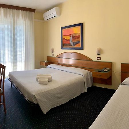 Hotel Lorenz カオルレ エクステリア 写真