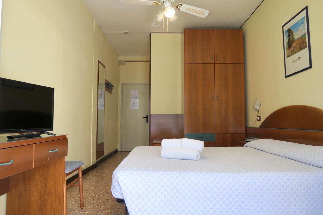 Hotel Lorenz カオルレ エクステリア 写真